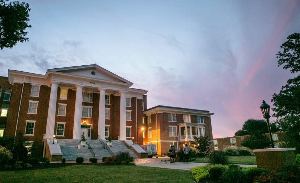 Link to an aerial view of the Louisburg College campus.